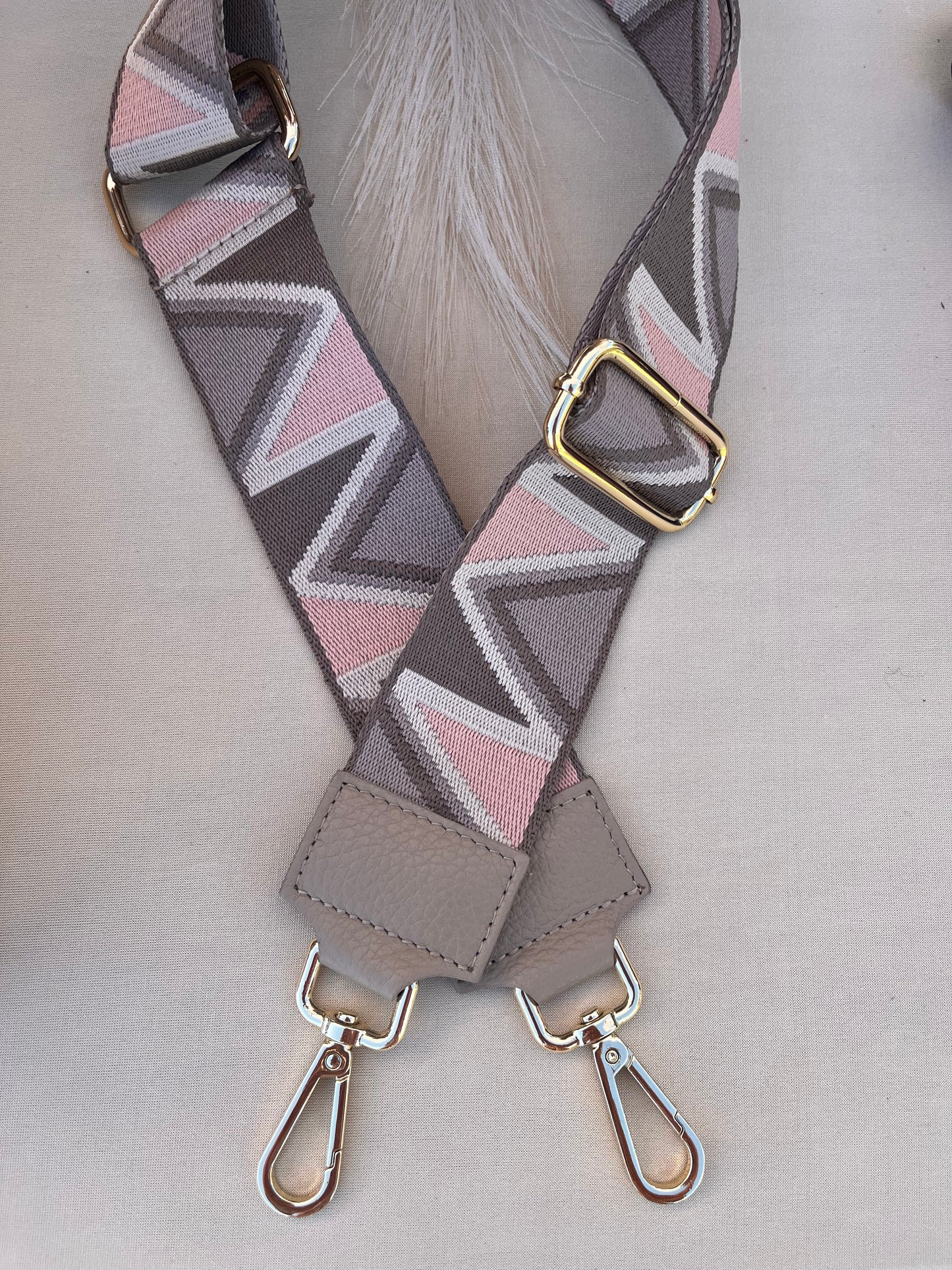 Tracolla Triangle Pink